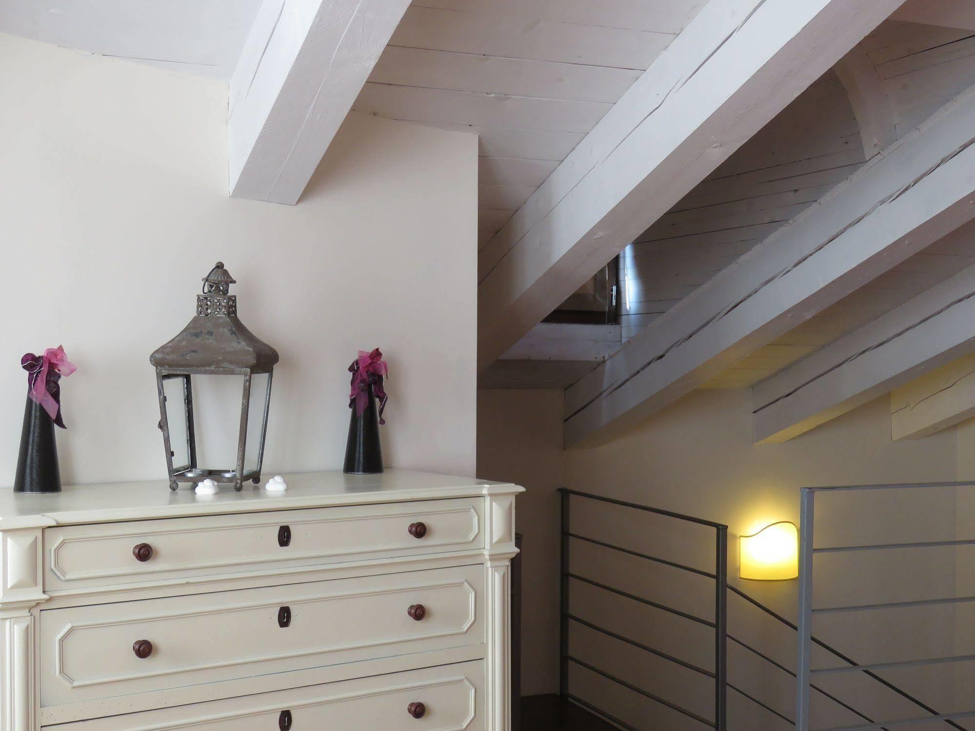 Relais Palazzo Paleologi Sec.xiv Hotel Lu (Piedmont)