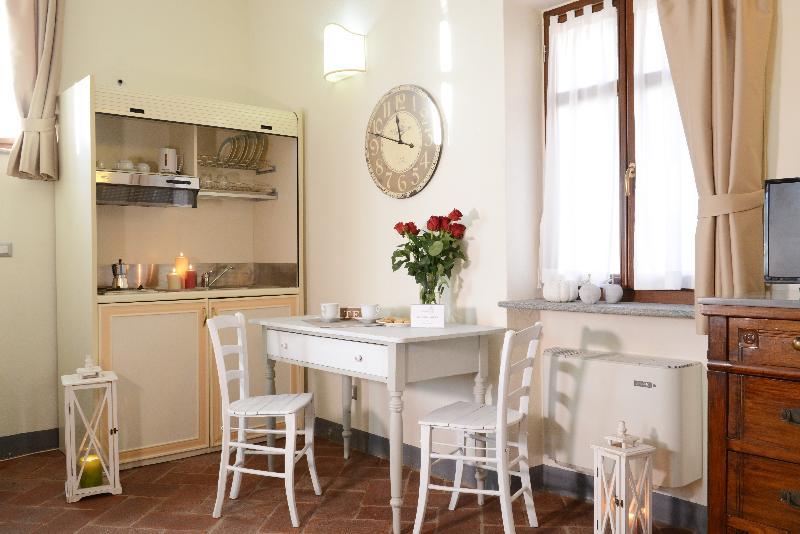 Relais Palazzo Paleologi Sec.xiv